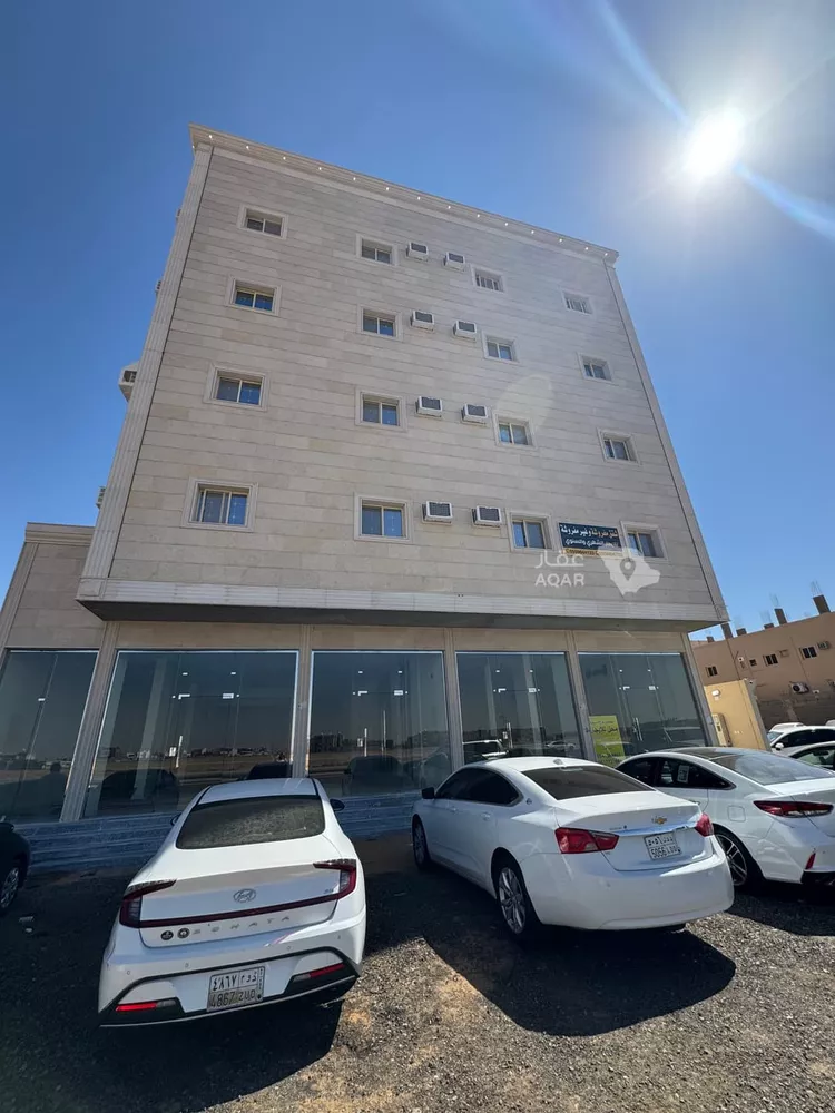 عمارة للإيجار في حي القادسية الثانى, مدينة تبوك, منطقة تبوك