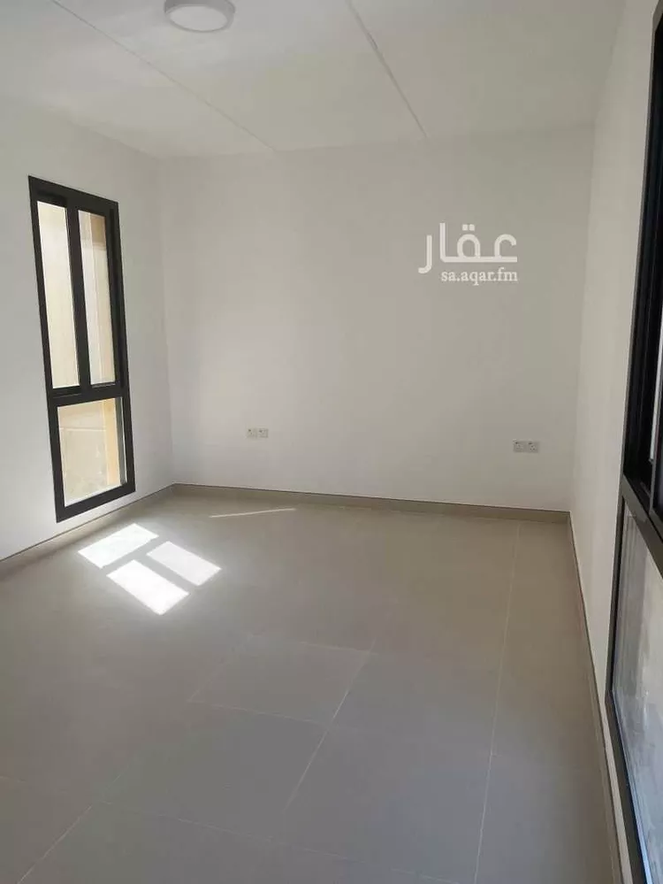 فيلا للإيجار في شارع رقم 1009 ، حي مطار الملك خالد الدولي ، الرياض ، منطقة الرياض