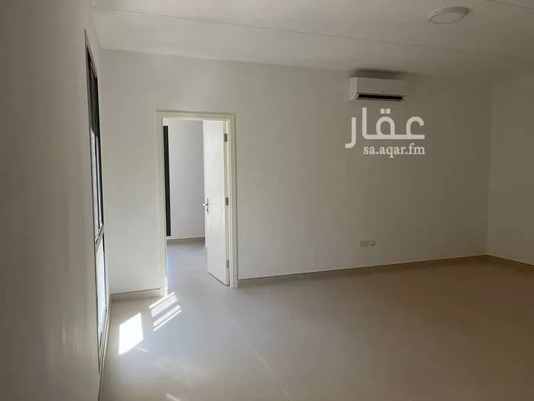 فيلا للإيجار في شارع رقم 1009 ، حي مطار الملك خالد الدولي ، الرياض ، منطقة الرياض صورة 4