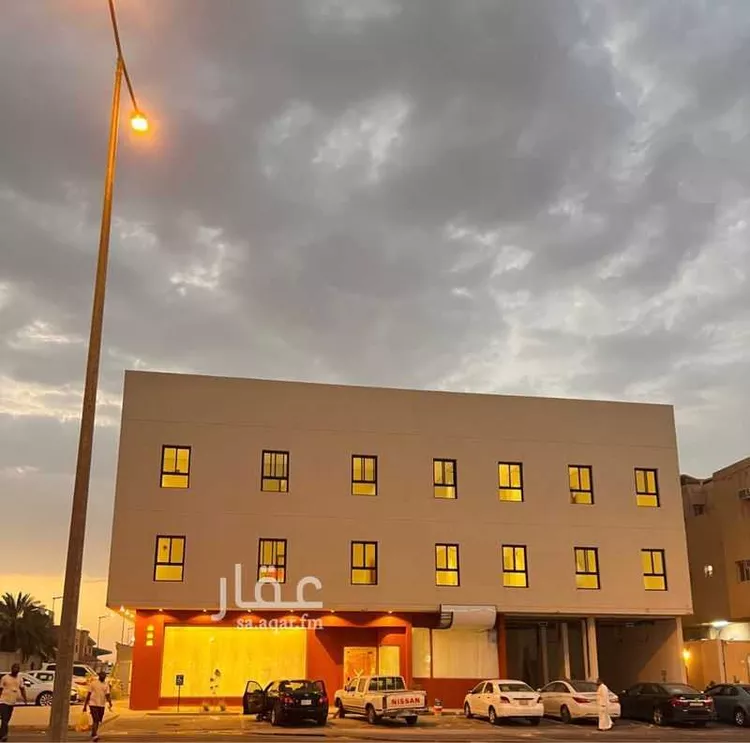 محل للإيجار في شارع ثقيف, حي ظهرة لبن, مدينة الرياض, منطقة الرياض صورة 2