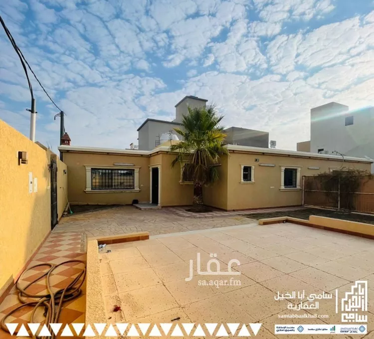 Rest House for Sale in Al Bukayriyah Al Qadisiyah صورة 2