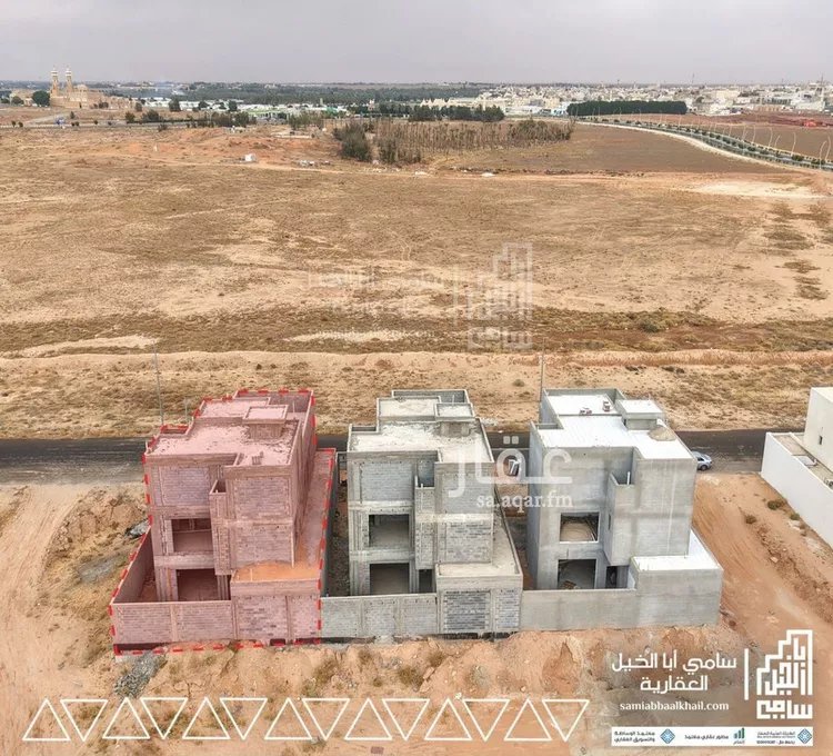 فيلا للبيع في شارع الفرعين, حي المنار, مدينة البكيرية, منطقة القصيم صورة 3