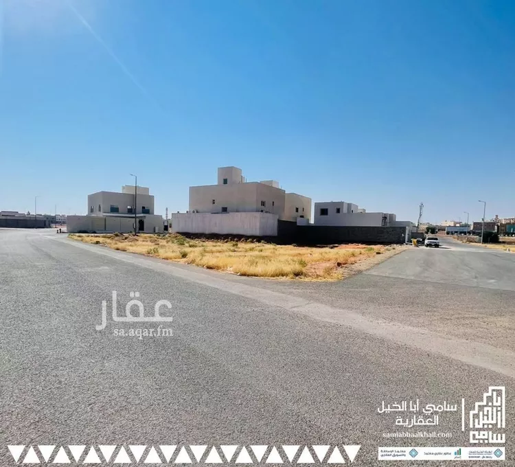 أرض للبيع في حي الديرة, مدينة البكيرية, منطقة القصيم صورة 2