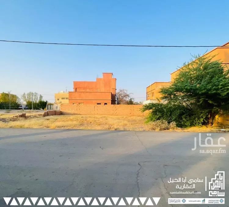 أرض للبيع في شارع سكينة بنت الحسين, حي الديرة, مدينة البكيرية, منطقة القصيم