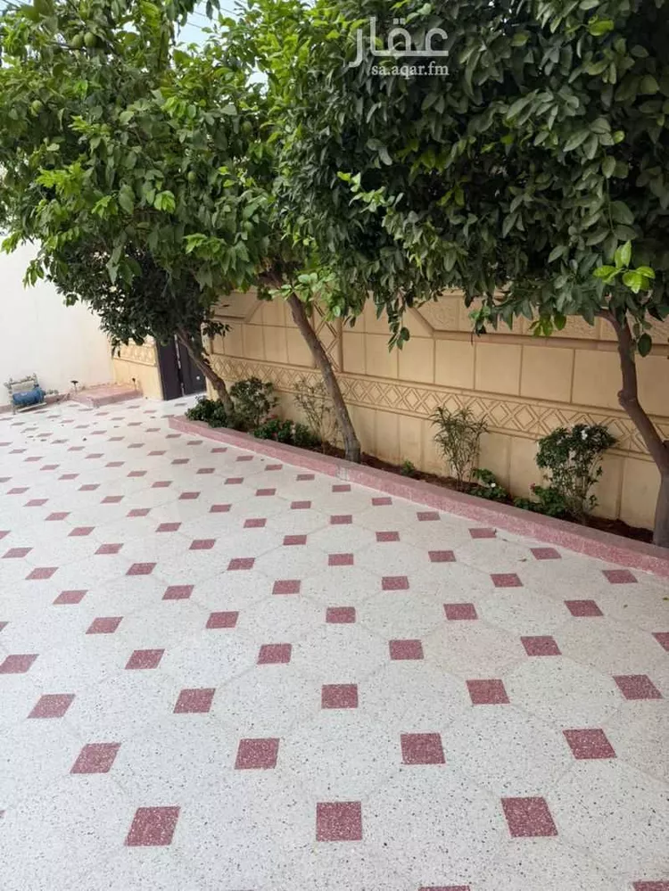 فيلا للبيع في شارع معن السعدي, حي النقرة, مدينة حائل, منطقة حائل صورة 4