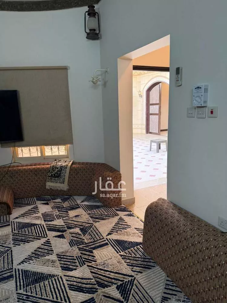 فيلا للبيع في شارع معن السعدي, حي النقرة, مدينة حائل, منطقة حائل صورة 3