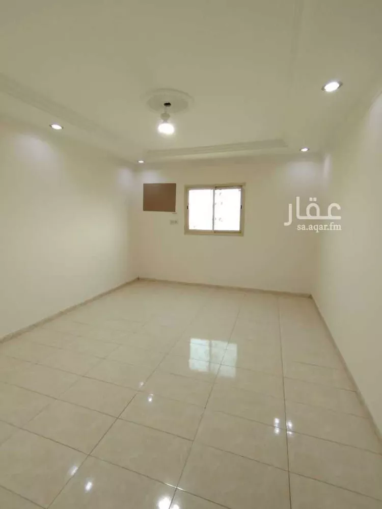 شقة للإيجار في شارع بيعة العقبة, حي السعادة, مدينة الرياض, منطقة الرياض