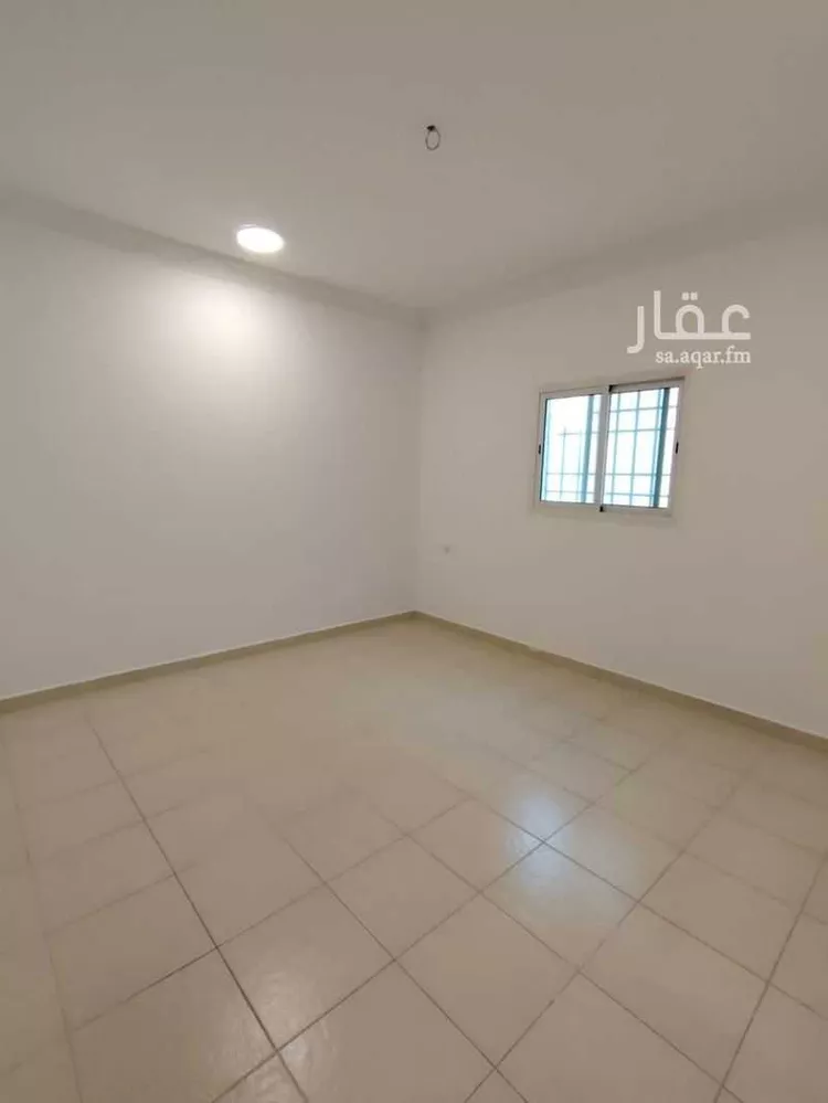 Floor for Rent in Riyadh Al Khalidiyah