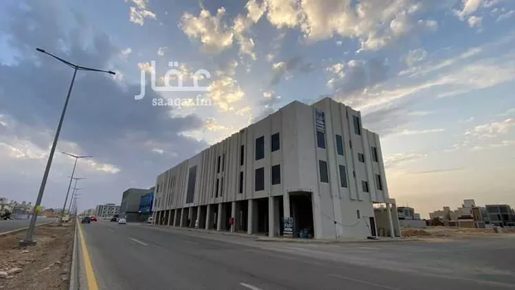 عمارة للإيجار في شارع عمير بن سنان بن عرفطة, حي المهدية, مدينة الرياض, منطقة الرياض