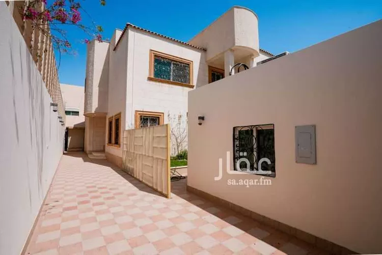 فيلا للإيجار في شارع أبي الحسن السلمي, حي المحمدية, مدينة الرياض, منطقة الرياض صورة 4