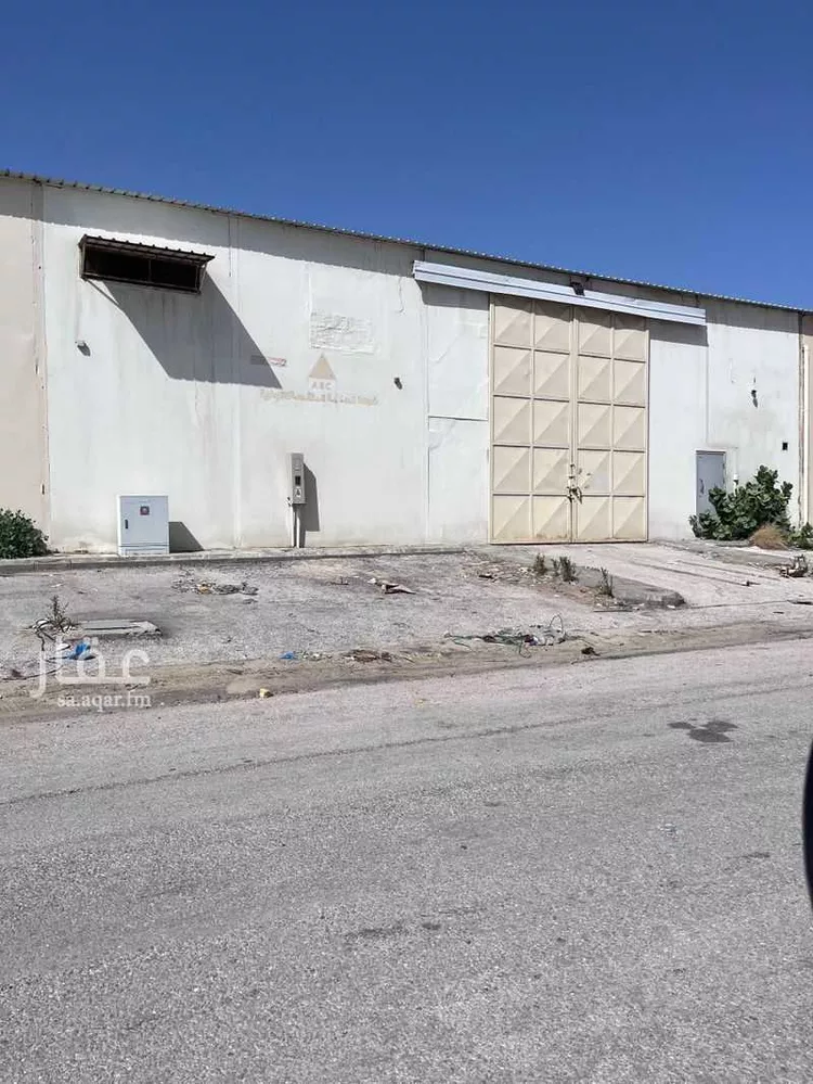 مستودع للإيجار في شارع سعد بن عمارة , حي الخالدية الشمالية, مدينة الدمام, المنطقة الشرقية