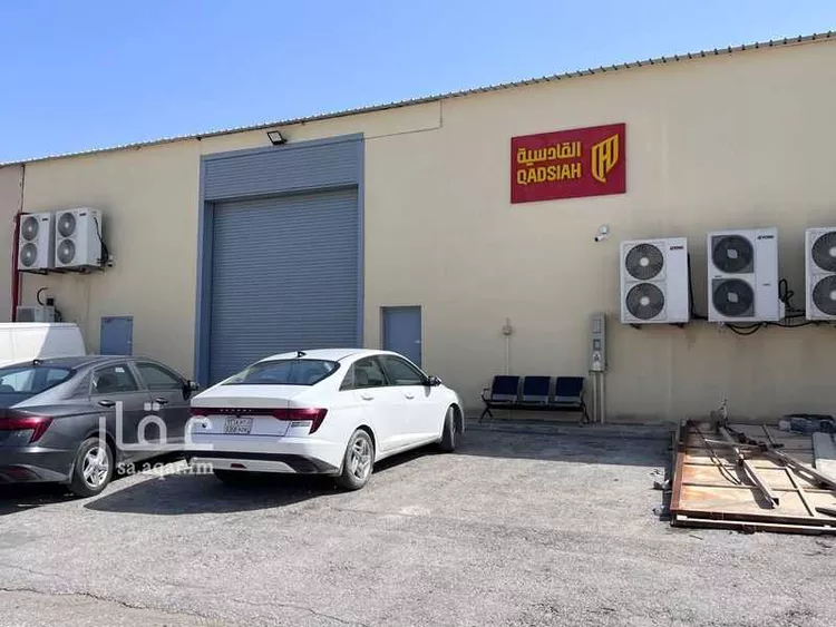 Warehouse for Rent in Dammam Al Khalidiyah Ash Shamaliyah صورة 4