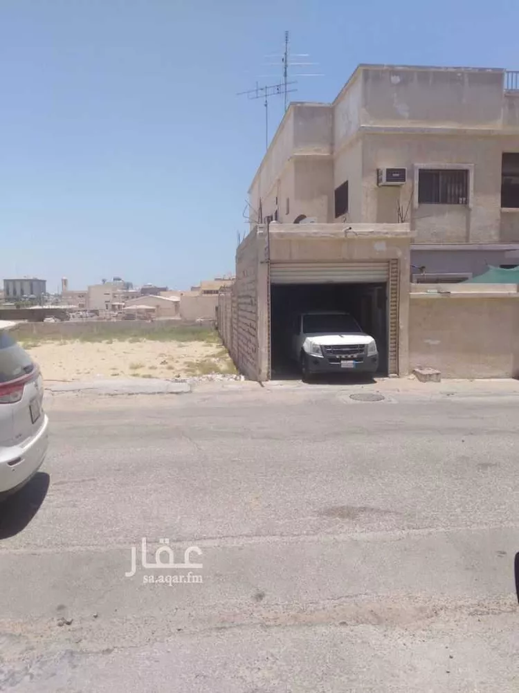 أرض للبيع في شارع زياد بن عزير, حي المريكبات, مدينة الدمام, المنطقة الشرقية