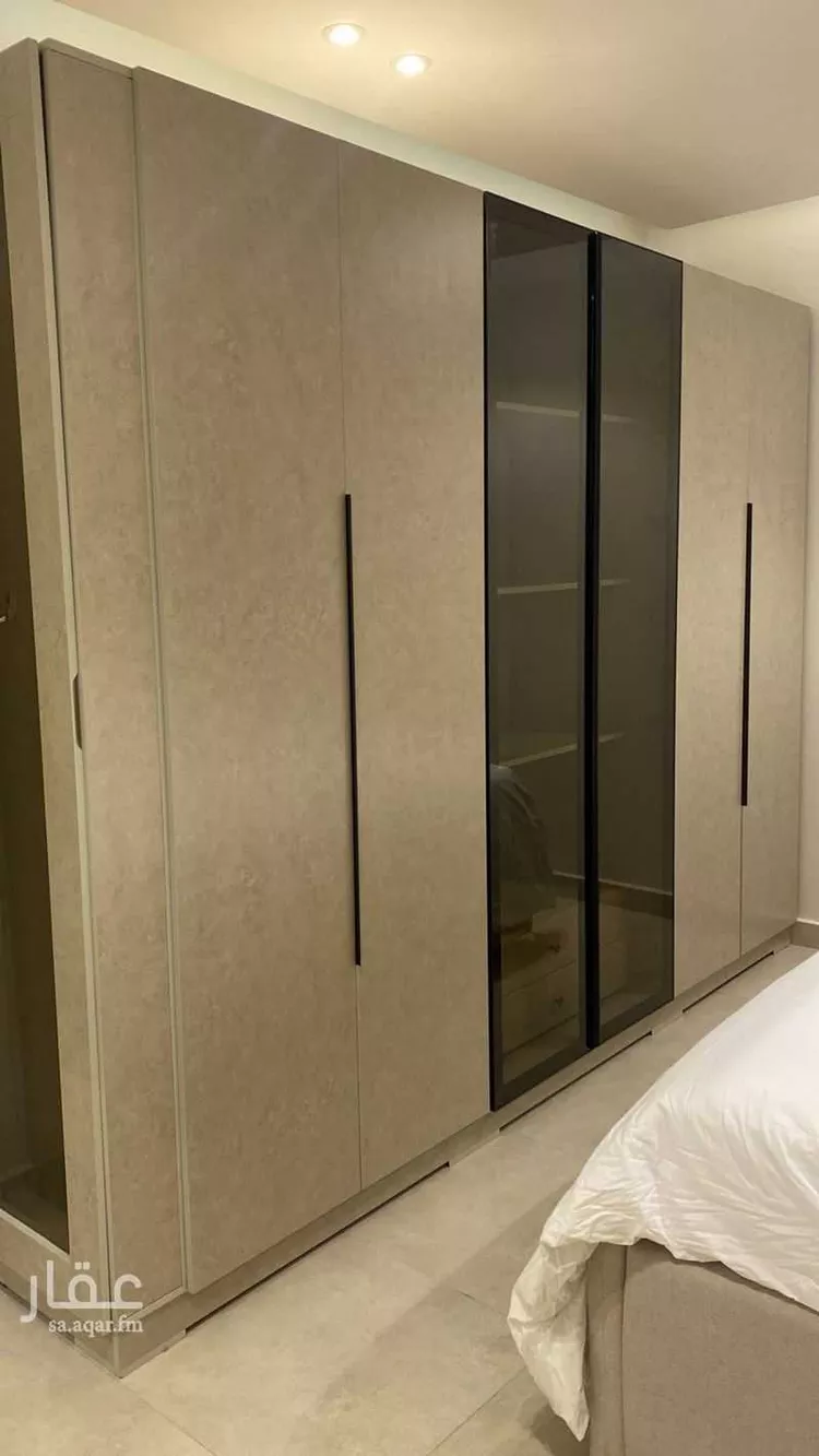 شقة للإيجار في شارع مجد الدين بن الأثير, حي عكاظ, مدينة الرياض, منطقة الرياض صورة 2