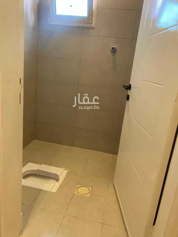 شقة للإيجار في شارع مجد الدين بن الأثير, حي عكاظ, مدينة الرياض, منطقة الرياض