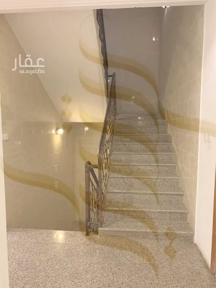 شقة للإيجار في شارع تميم بن يعار, حي الحجاز, مدينة الباحة, منطقة الباحة صورة 5