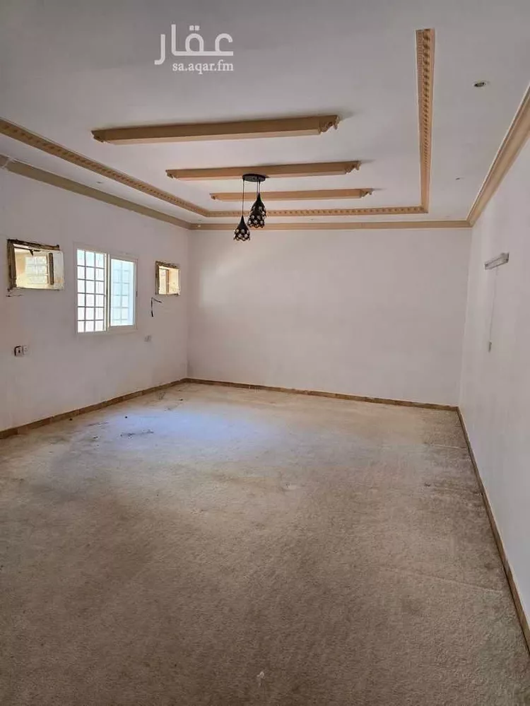 فيلا للبيع في شارع عمودان, حي المونسية, مدينة الرياض, منطقة الرياض 8