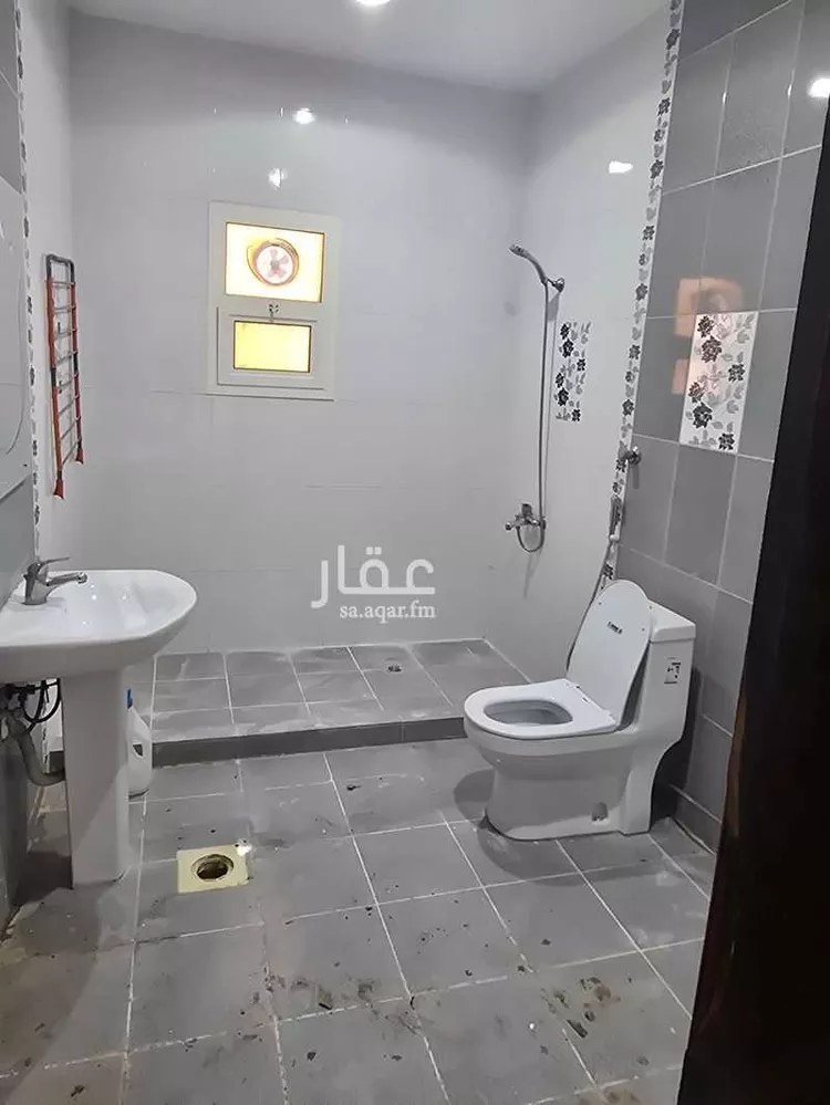 Floor for Rent in Riyadh Qurtubah 10