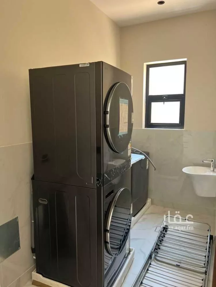فيلا للبيع في شارع البلقاء, حي الحمراء, مدينة الرياض, منطقة الرياض 8