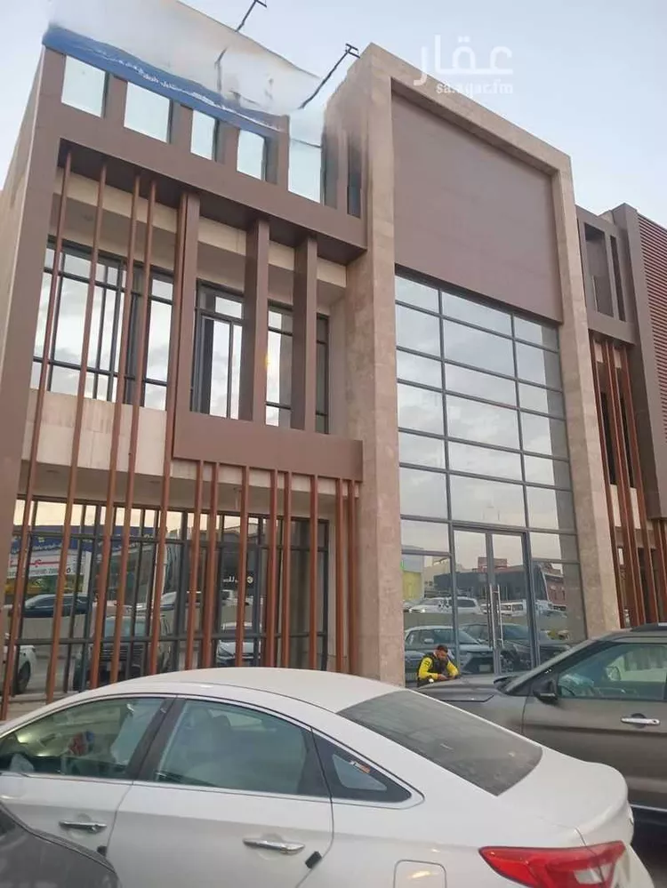 عمارة للإيجار في شارع ابي بكر الصديق الفرعي, حي الوادي, مدينة الرياض, منطقة الرياض