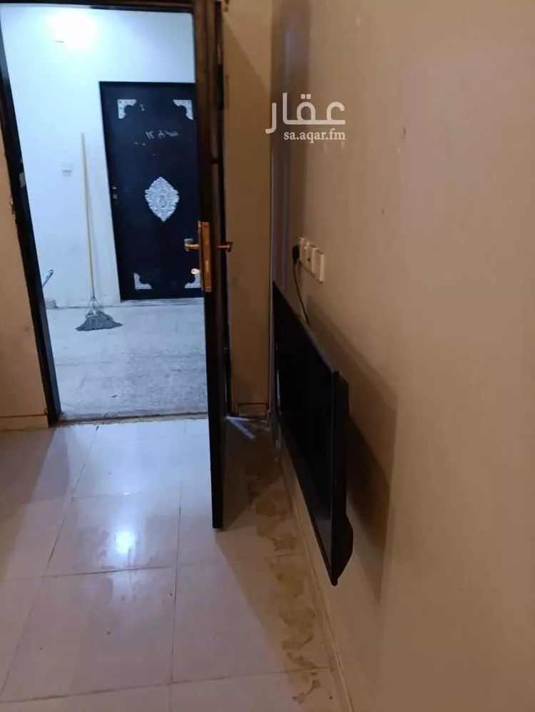 Building for Rent in Riyadh Dhahrat Laban صورة 2