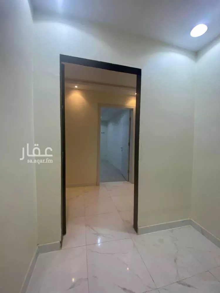 فيلا للبيع في شارع بدر النموذجي, حي بدر, مدينة الرياض, منطقة الرياض صورة 5
