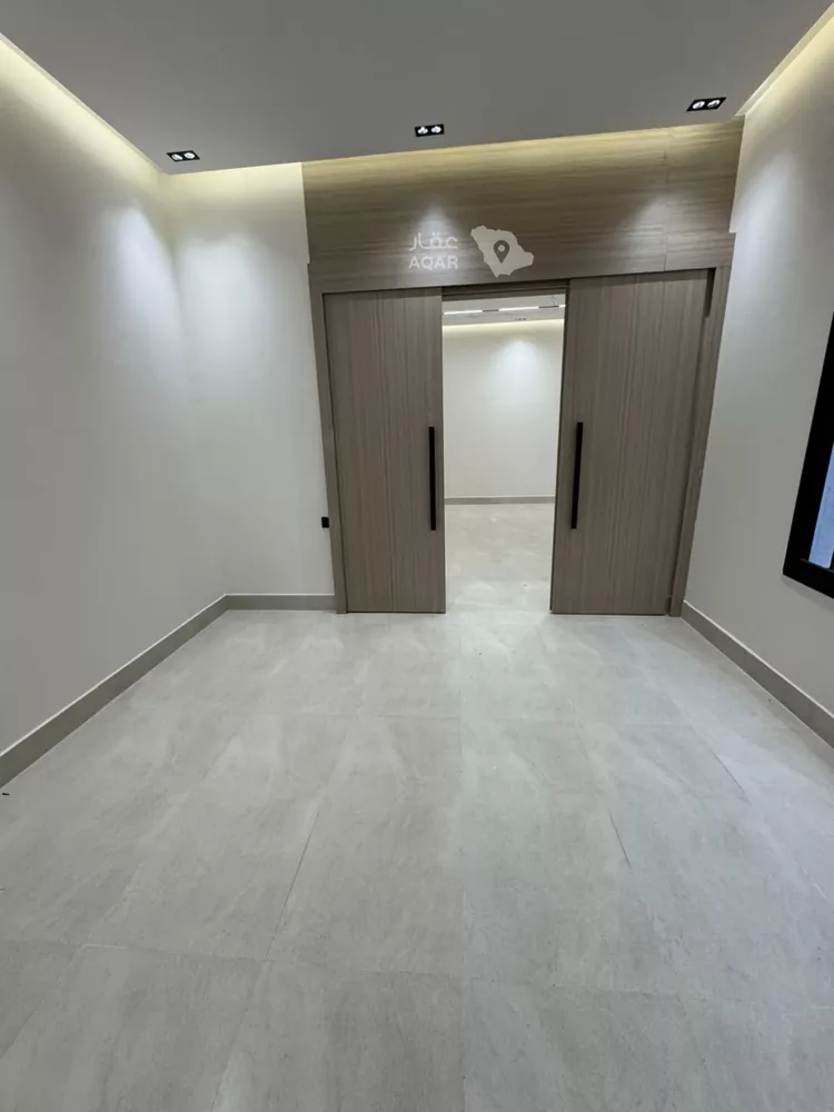 دور للبيع في شارع المنذر بن الزبير, حي طويق, مدينة الرياض, منطقة الرياض 6