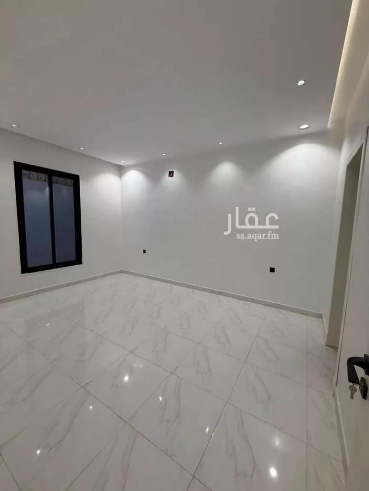 دور للبيع في شارع عبدالعزيز بن أحمد التميمي, حي السويدي, مدينة الرياض, منطقة الرياض صورة 4