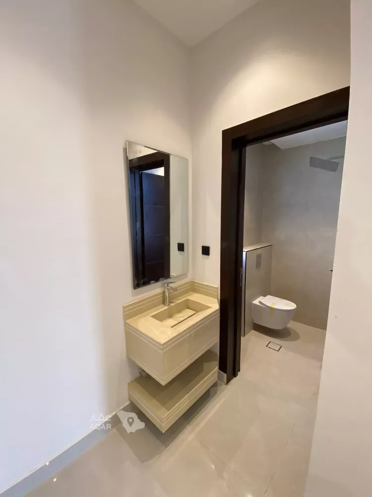 شقة للبيع في شارع طريق العزيزيه, حي طيبة, مدينة الرياض, منطقة الرياض 4