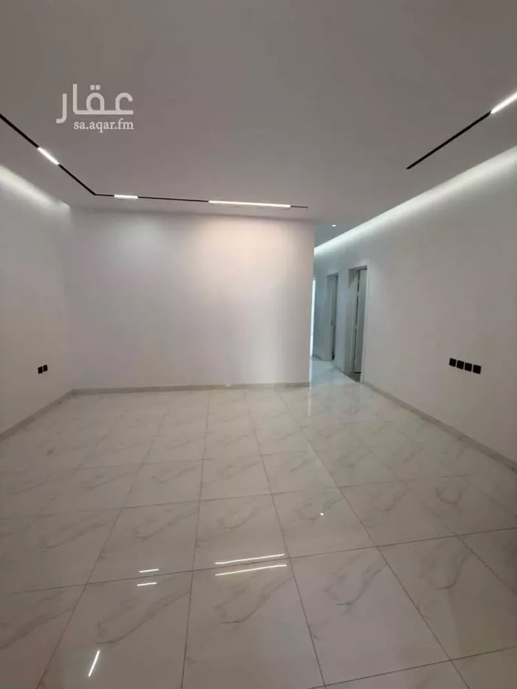 دور للبيع في شارع عبدالعزيز بن أحمد التميمي, حي السويدي, مدينة الرياض, منطقة الرياض صورة 3