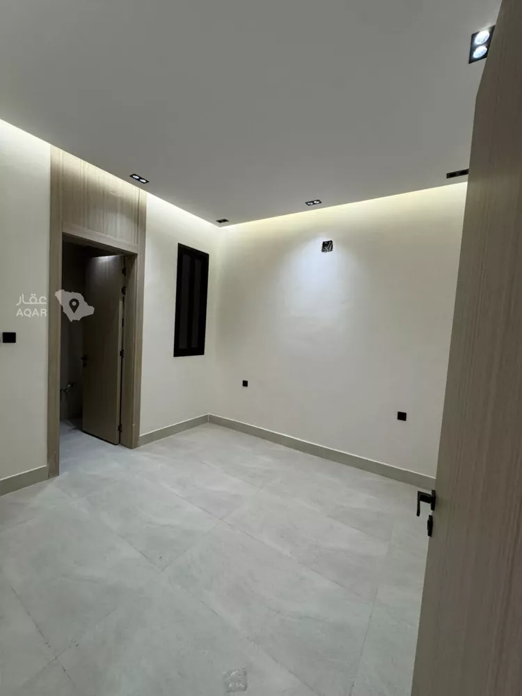 دور للبيع في شارع المنذر بن الزبير, حي طويق, مدينة الرياض, منطقة الرياض 7