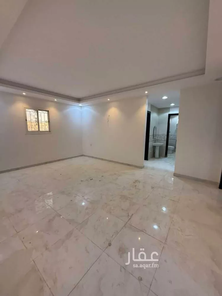 شقة للبيع في شارع طياش, حي عكاظ, مدينة الرياض, منطقة الرياض صورة 4