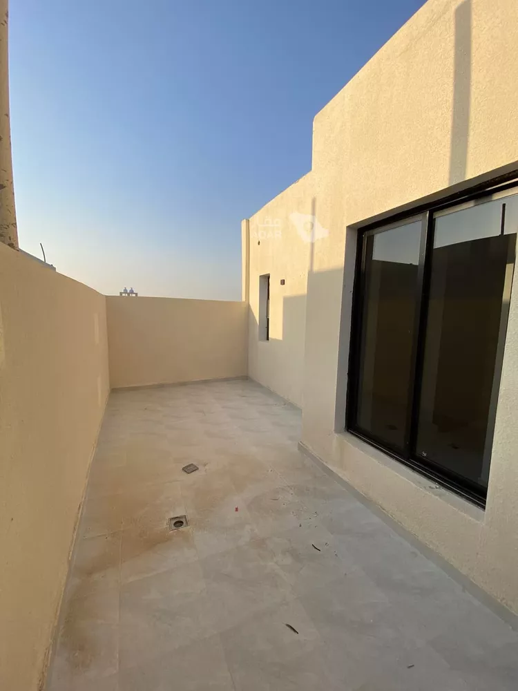 شقة للبيع في شارع طريق العزيزيه, حي طيبة, مدينة الرياض, منطقة الرياض 6