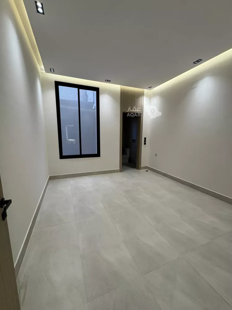 دور للبيع في شارع المنذر بن الزبير, حي طويق, مدينة الرياض, منطقة الرياض صورة 3