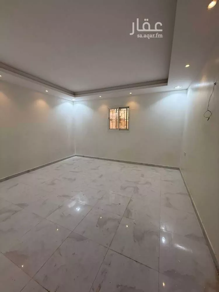 شقة للبيع في شارع طياش, حي عكاظ, مدينة الرياض, منطقة الرياض 6