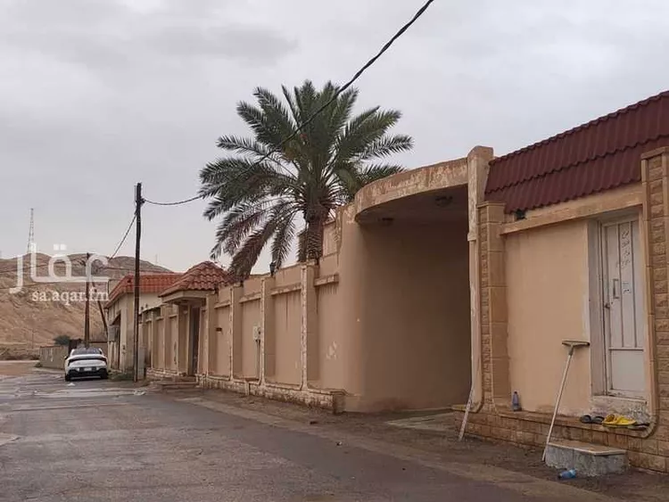 Villa for Sale in Riyadh Hyt 7