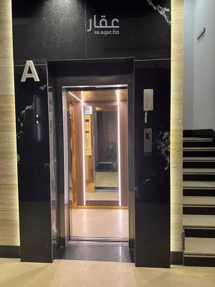 شقة للبيع في شارع عبداللطيف ال الشيخ, حي الملقا, مدينة الرياض, منطقة الرياض صورة 3