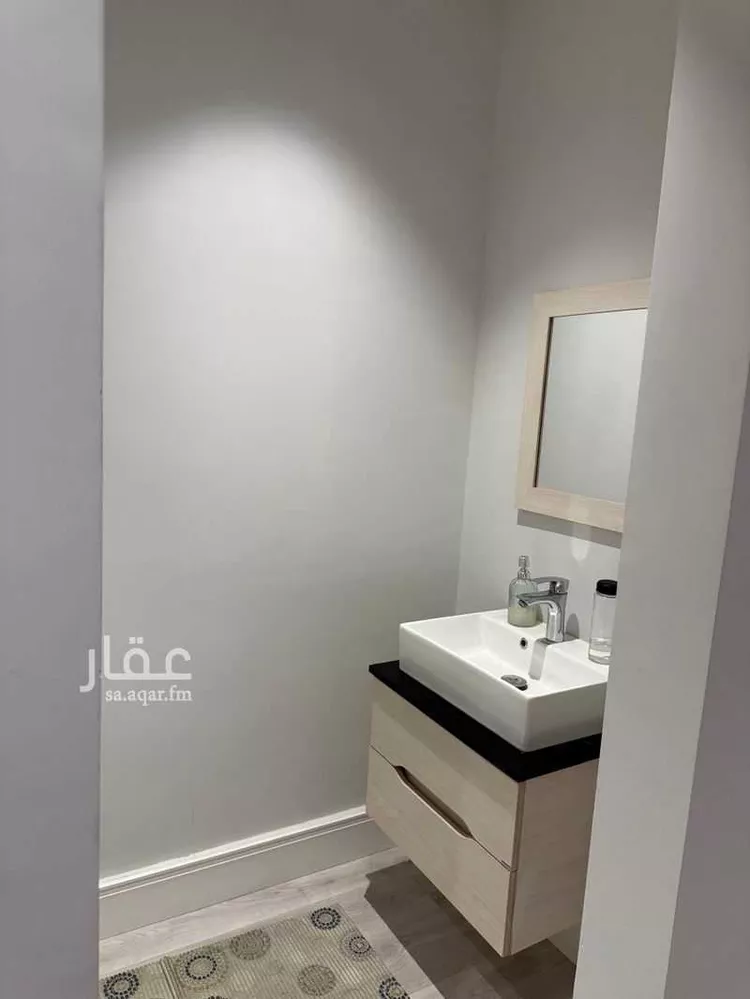 شقة للبيع في شارع عبداللطيف ال الشيخ, حي الملقا, مدينة الرياض, منطقة الرياض 7