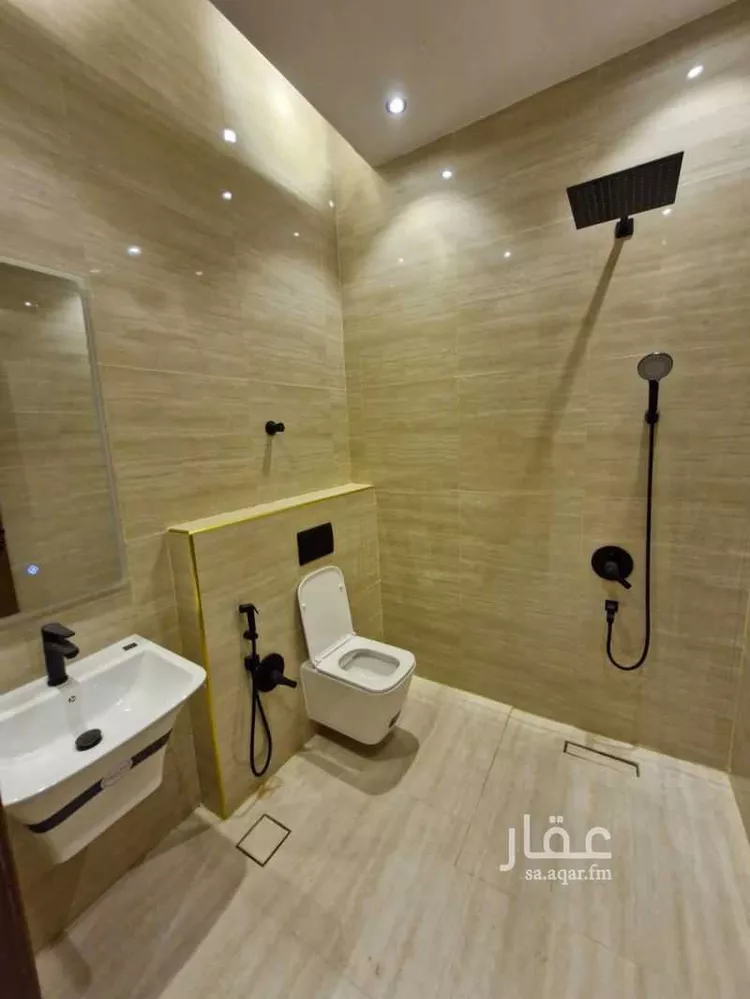 فيلا للبيع في شارع رويغب, حي المصيف, مدينة الرياض, منطقة الرياض 7