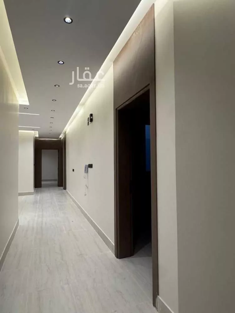 شقة للبيع في شارع ممر مشاه 1335, حي الدفاع, مدينة المدينة المنورة, منطقة المدينة المنورة 7