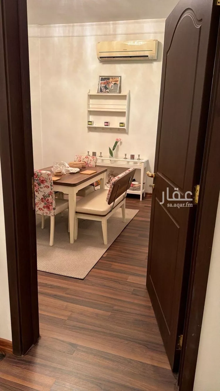 شقة للإيجار في شارع طريق عثمان بن عفان, حي الملك عبدالله, مدينة الرياض, منطقة الرياض صورة 5