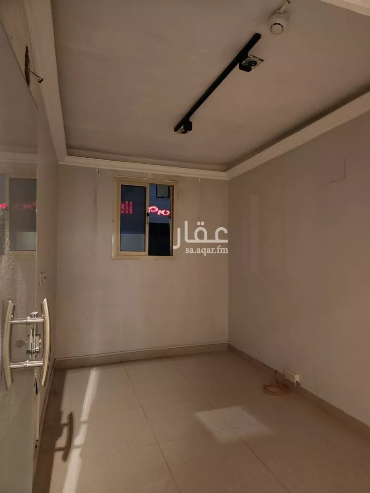 مكتب تجاري للإيجار في شارع الملك عبدالله ابن عبدالعزيز سعود الفرعي, حي الملك سلمان, مدينة الرياض, منطقة الرياض صورة 5