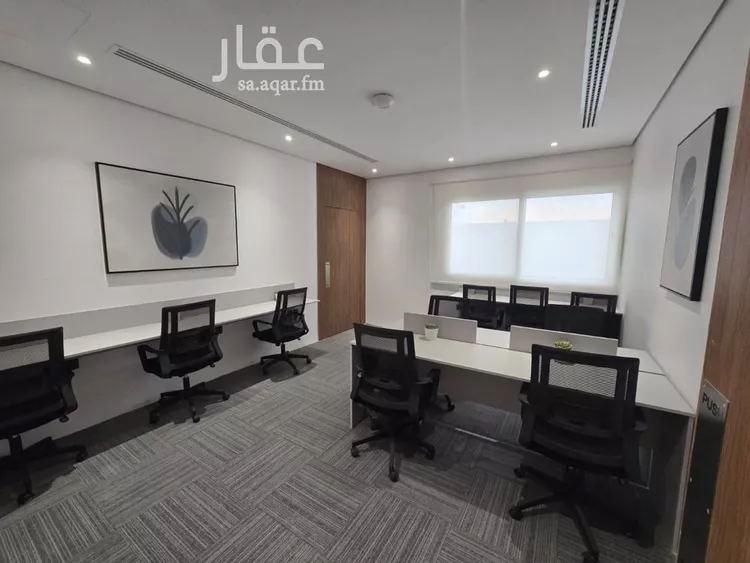مكتب تجاري للإيجار في شارع سعود بن عبدالعزيز بن محمد الفرعي, حي التعاون, مدينة الرياض, منطقة الرياض صورة 2