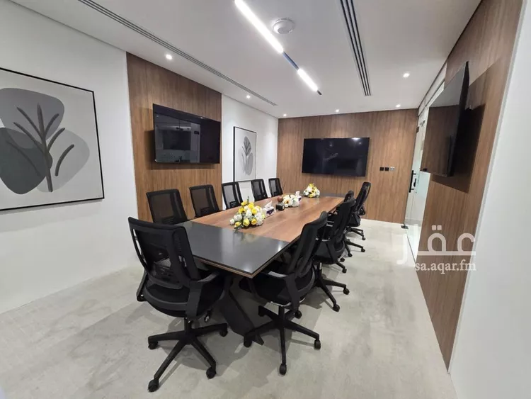 مكتب تجاري للإيجار في شارع سعود بن عبدالعزيز بن محمد الفرعي, حي التعاون, مدينة الرياض, منطقة الرياض صورة 3