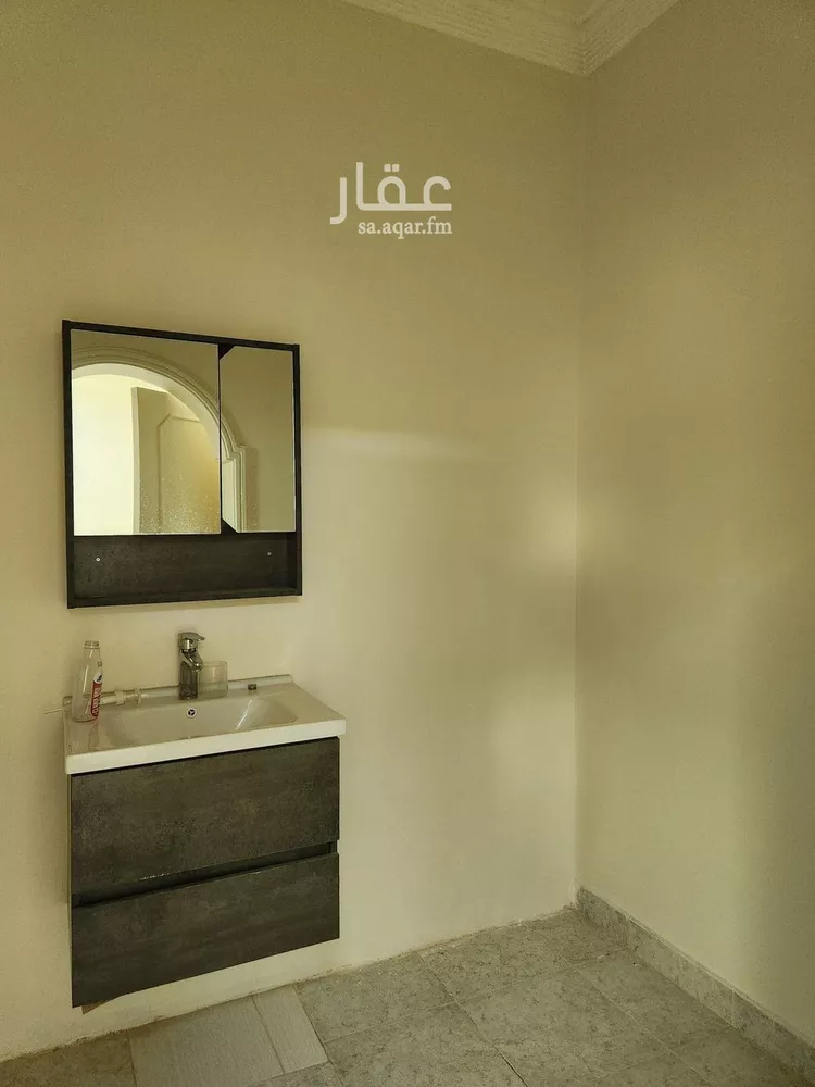 Floor for Rent in Riyadh Al Quds صورة 3