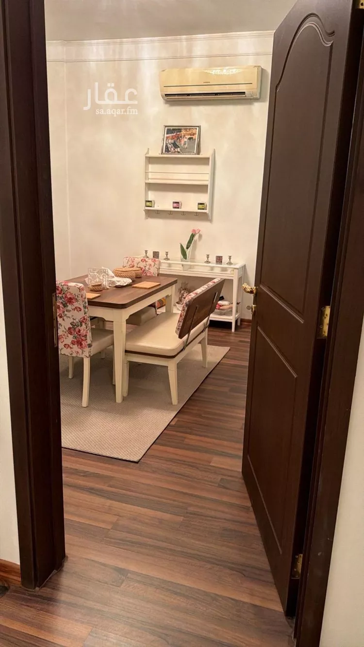 شقة للإيجار في شارع طريق عثمان بن عفان, حي الملك عبدالله, مدينة الرياض, منطقة الرياض صورة 2