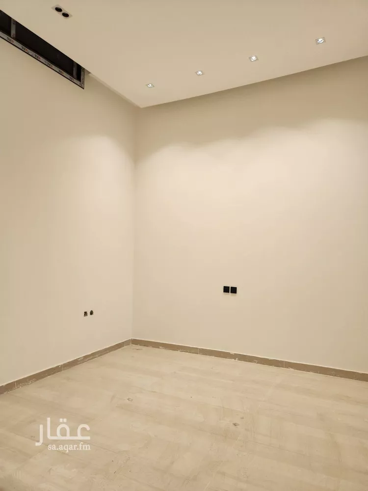 دور للإيجار في شارع العوفي, حي العريجاء الغربي, مدينة الرياض, منطقة الرياض 8