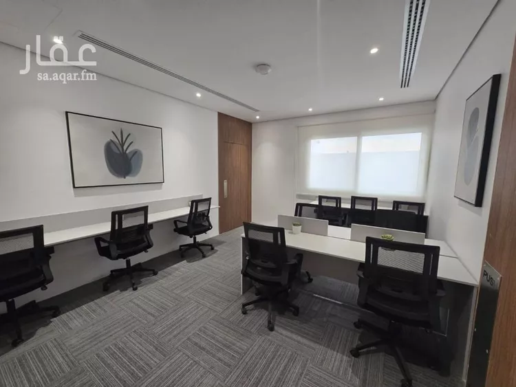 مكتب تجاري للإيجار في شارع سعود بن عبدالعزيز بن محمد الفرعي, حي التعاون, مدينة الرياض, منطقة الرياض