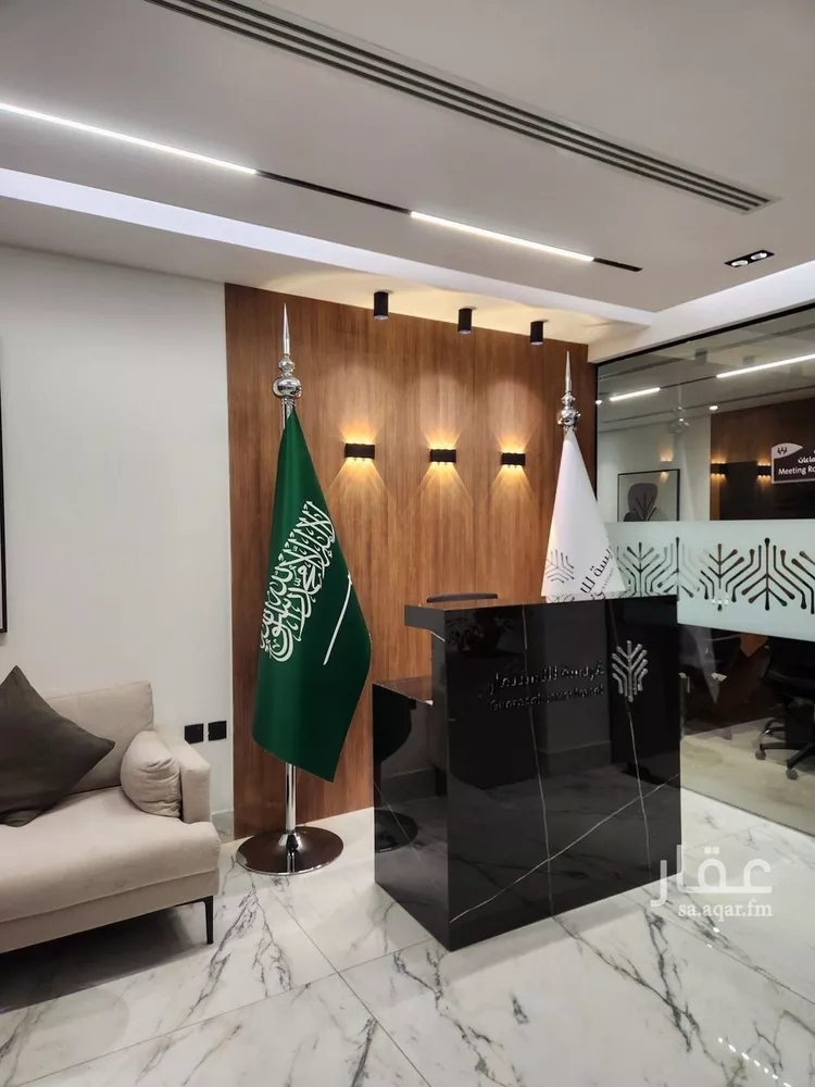مكتب تجاري للإيجار في شارع سعود بن عبدالعزيز بن محمد الفرعي, حي التعاون, مدينة الرياض, منطقة الرياض