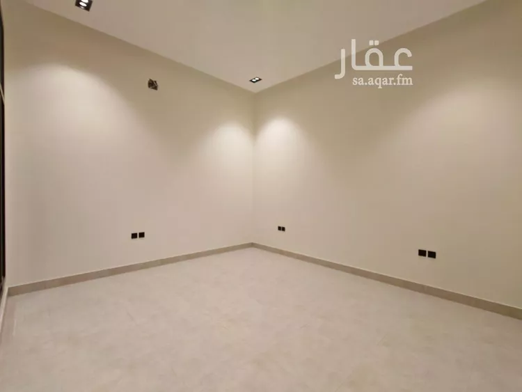 دور للبيع في شارع شبيب بن شيبه, حي النهضة, مدينة الرياض, منطقة الرياض صورة 5
